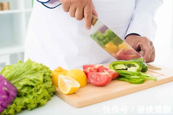 异常|糖尿病患者,身体出现3个异常,要小心糖尿病肾病找上门了!