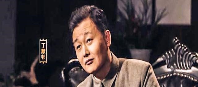 1939年,因一名女特务的行刺之举,揭露了一个大汉奸的成长之路