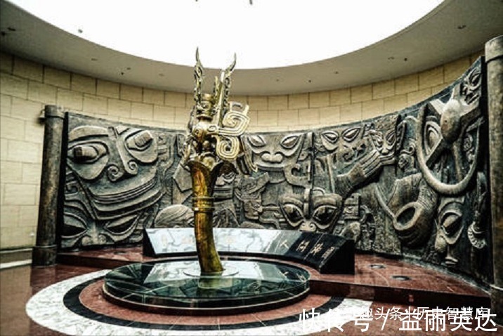 历史文化|三星堆明明可深入研究,为何挖到一半就停止?你看都出土了些什么