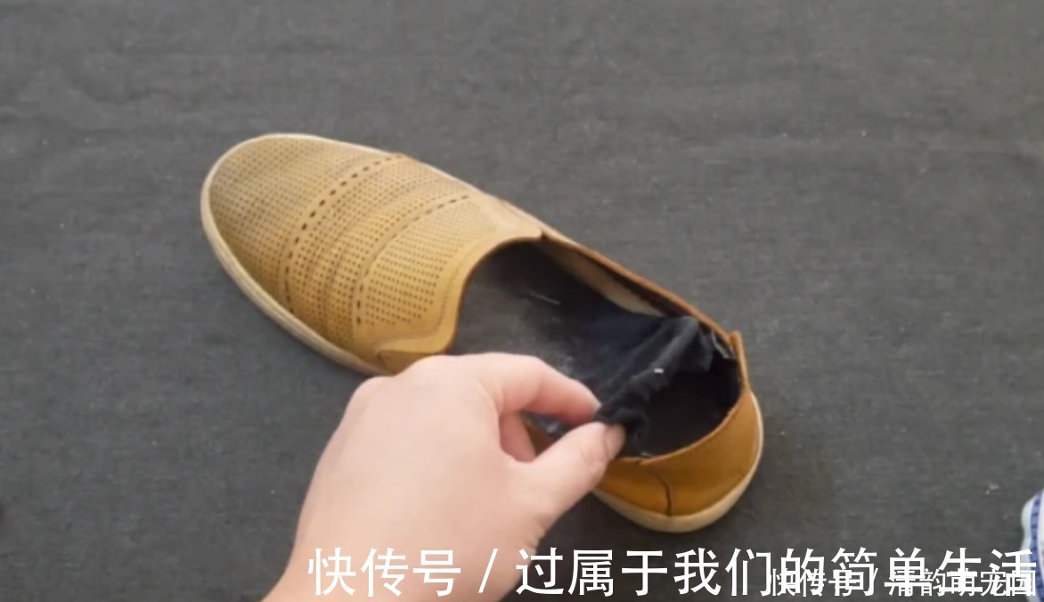 小苏打|鞋子实在太臭了!教你绝招,鞋臭味立马消失,鞋子臭的赶紧快试试