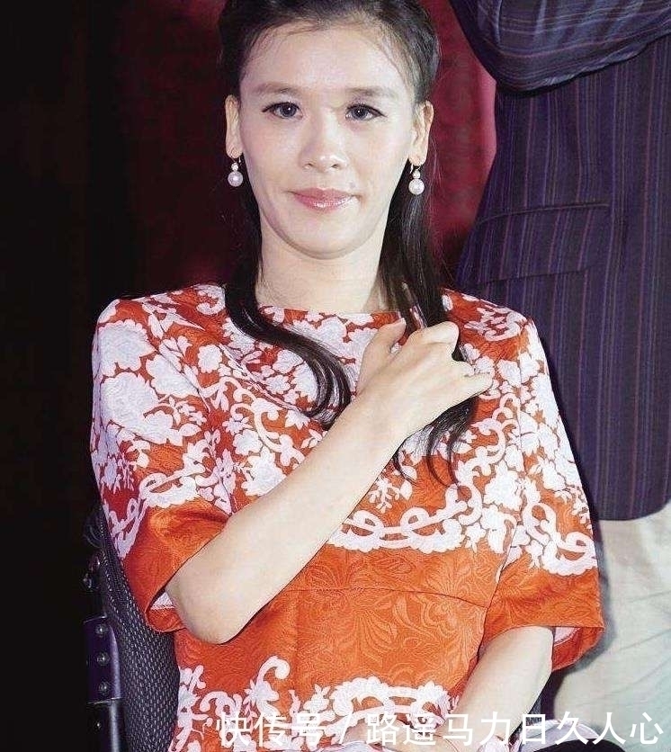 汤淼|瘫痪22年桑兰近况:越来越美,夫妻生活和谐,想过为丈夫生二胎