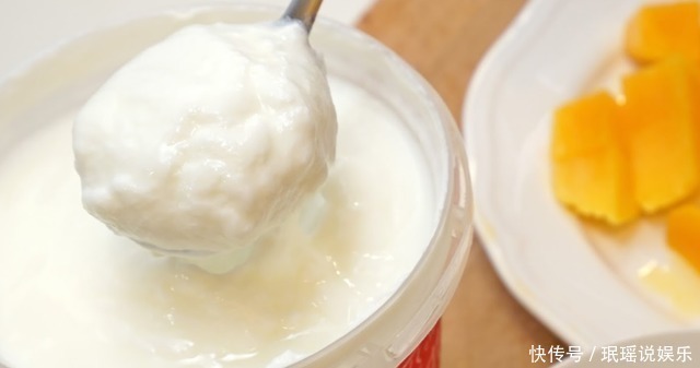热量|牛奶和酸奶哪个对身体更好或许看完之后，你就知道该如何选择了
