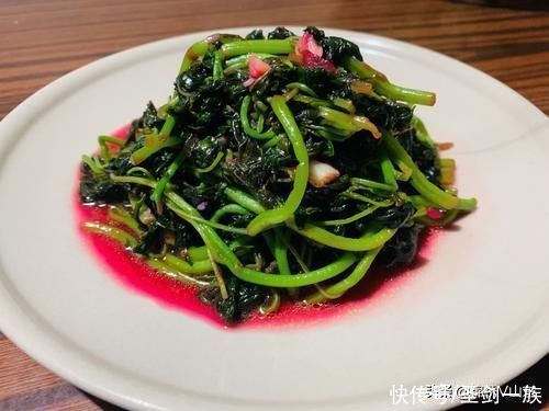 天热没胃口来尝尝12道家常素菜,做法简单,营养美味,一盘不够吃