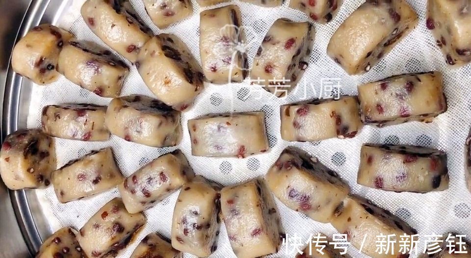 糯米|一碗糯米粉,教你做红豆糯米糕,亲戚来的时候,女人多吃补气补血