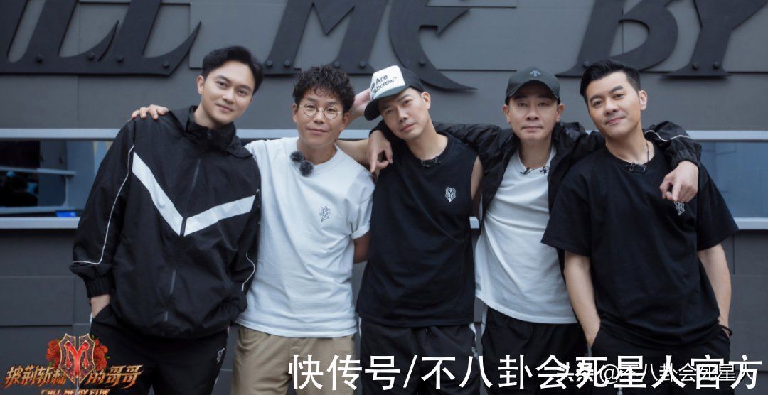 中秋晚會(huì)陣容強(qiáng)大,流量明星斷崖式減少,還有實(shí)力歌手橫跨四臺(tái)