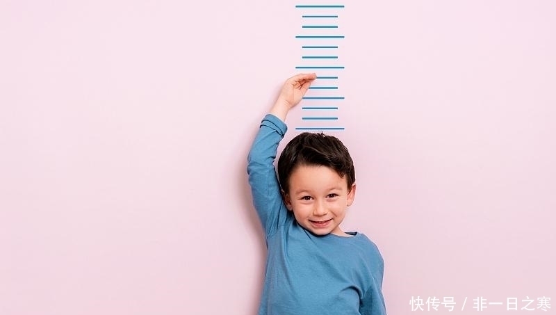 秋冬季是小孩长个“黄金期”，家长做好这3点，孩子身高蹿一蹿