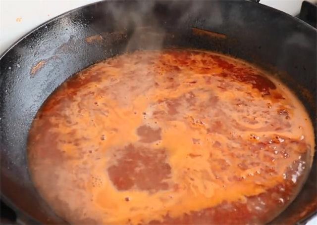 想吃刀削面不用出去吃，手把手教你在家做出来，劲道爽滑，超简单！