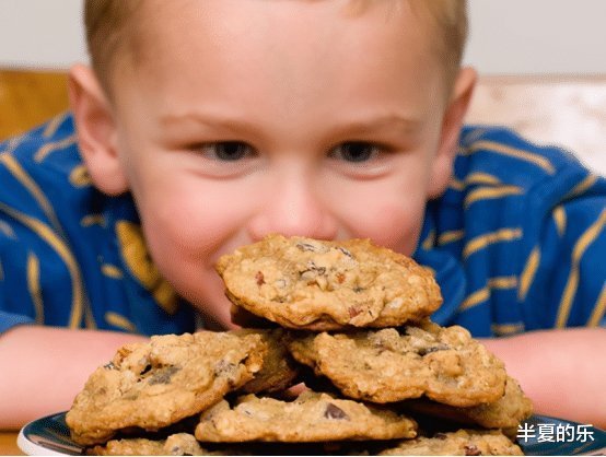 大人|这些零食不应让孩子吃,对他们有不良影响,很多人没有注意到
