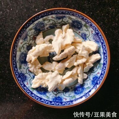 手残党|手残党必学菜谱之新鲜核桃沙拉