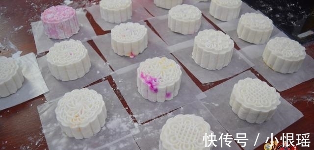 美味|冰皮月饼最好吃的做法,简单美味又馋人,看看你喜欢吃不?