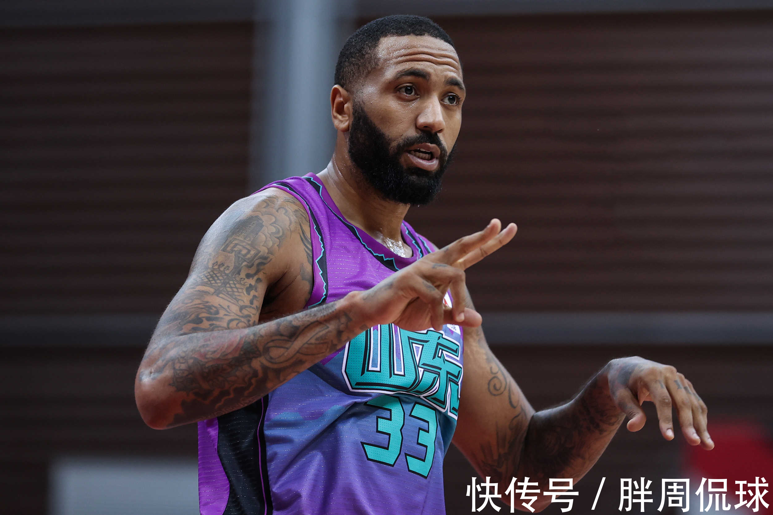 巩晓彬|苏群正式摊牌,巩晓彬有望聚齐三大MVP,丁彦雨航剑指CBA总冠军