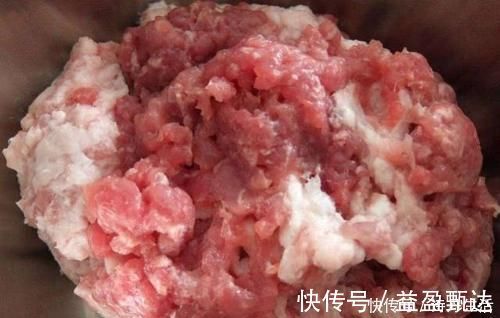 包饺子|拌饺子馅有妙招,这样拌的饺子馅鲜嫩多汁,包饺子越吃越过瘾
