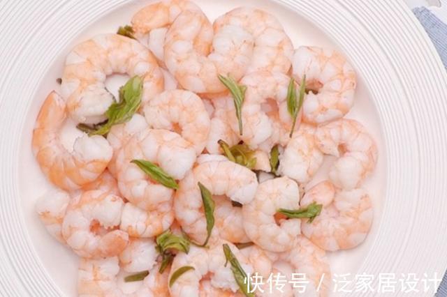 虾仁这样做,实在是太香了,嫩滑清爽无腥味,前20年的虾都白吃