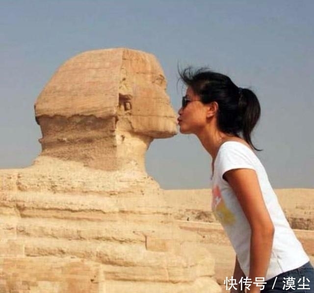 雕塑|生活中被玩坏的雕塑,第一个就满脸尴尬,最后一个直接看的害臊!