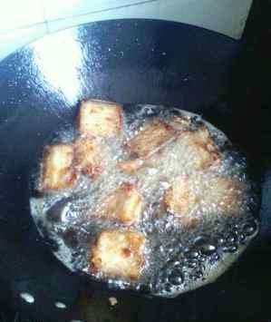 带鱼这样做太好吃了,不加生抽酱油,简单易学无腥味,肉嫩味香