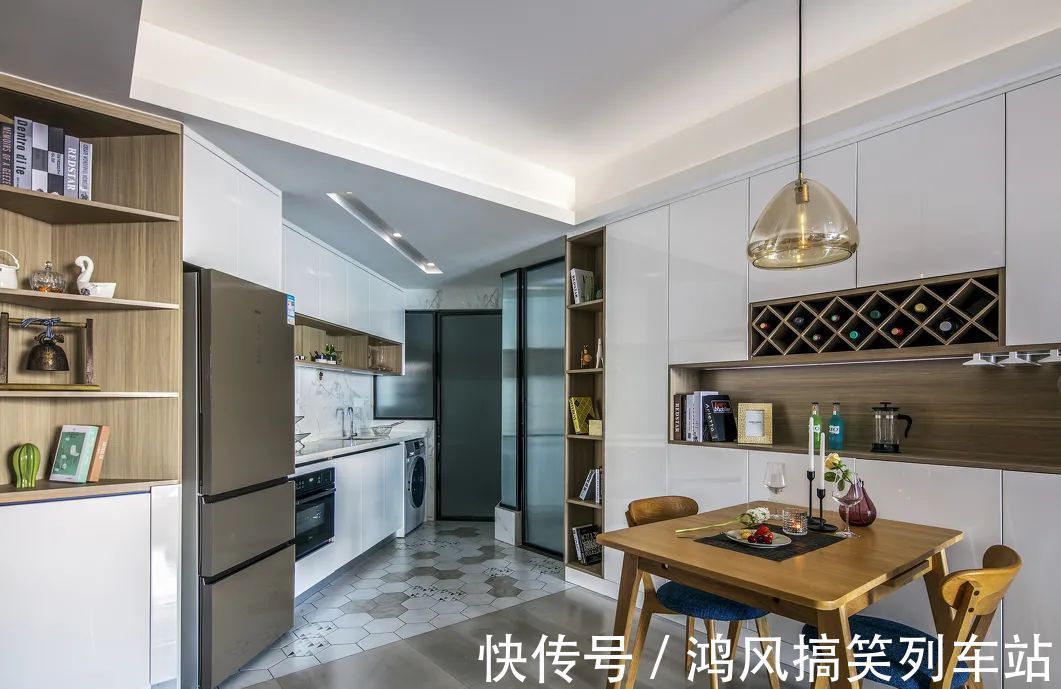 餐边柜|房子面积再小,也要把这么些地方装上柜子,比多买10㎡都值