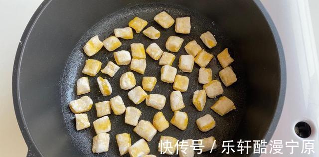 可口|南瓜奶香小馒头,松软可口,奶香四溢,一口一个停不下来