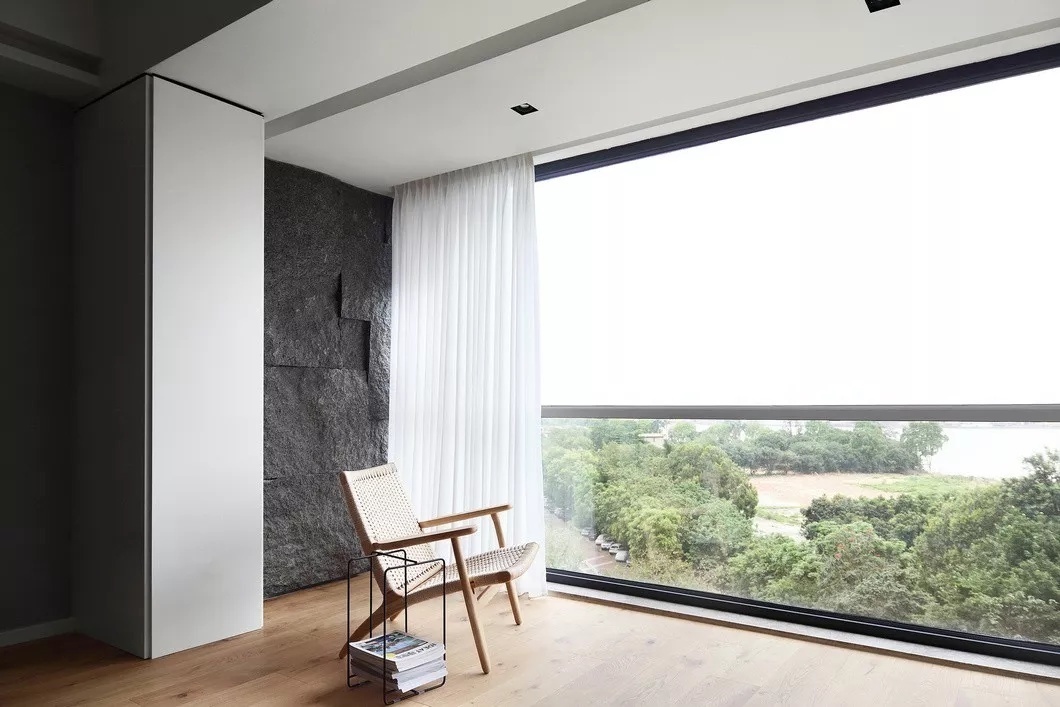 塑钢窗|装修知识:怎么封阳台好看,又实用?