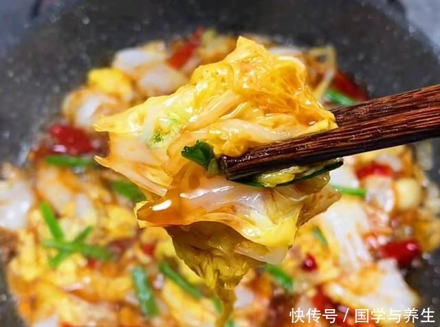  大白菜的这个做法真好吃，做法简单到笑，口味好吃到哭，爱上吃它