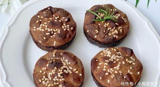 烤箱|一道自制的红糖糯米糕，软糯香甜，甜点制作可没你们想的那么复杂！