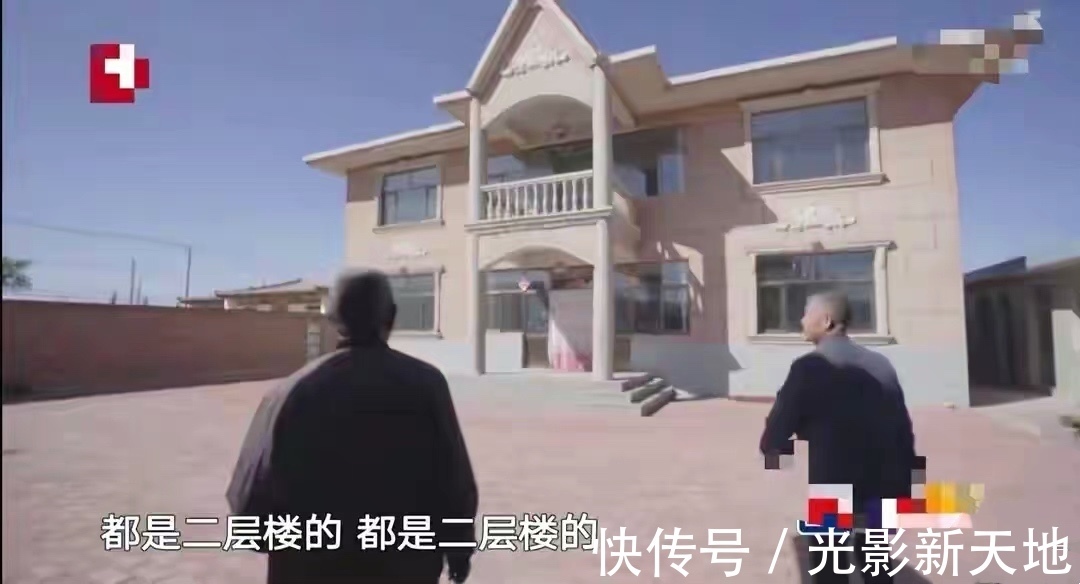 《夢想改造家》132萬毛坯房后續:房頂開裂,紅磚泛白有坍塌隱患