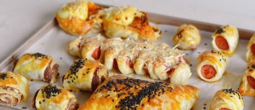 手抓饼100种吃法之蛋黄酥：卷一卷烤一烤，不用和面，简单做好