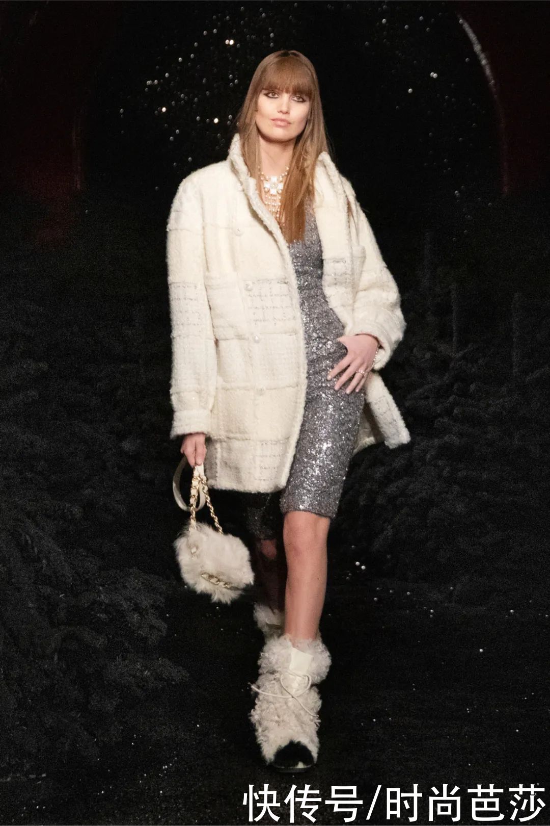 CHANEL的感性世界里，藏有柔情万千