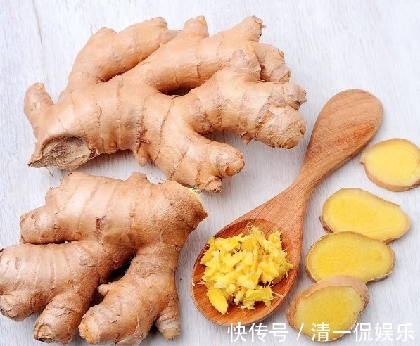 红枣|生姜和它一起泡,每天喝一杯,排出体内黑臭宿便,赶走大肚腩