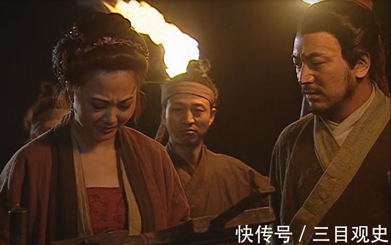 孙二娘#武松血洗鸳鸯楼，连丫鬟都不放过，明明是怕泄密，为什么还留名？