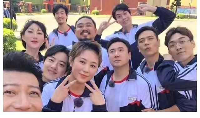 沈腾马丽率领麻花家族玩转“快乐”之旅,《麻花特开心》今日上线