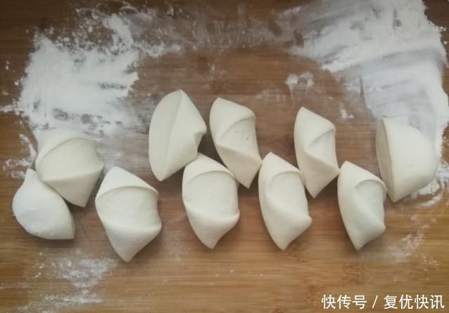 包子|包子喜欢这种馅儿它比纯肉好即使挑剔的孩子也能一次吃三个