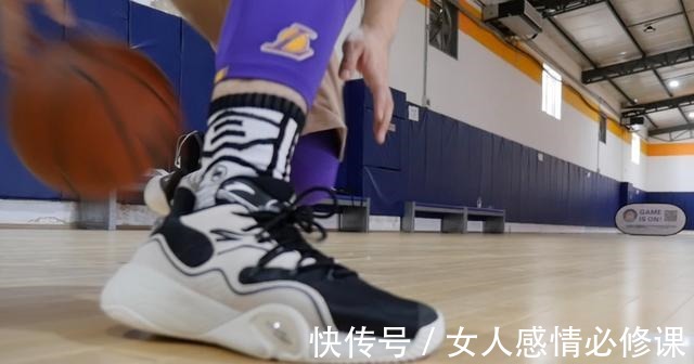 鞋面 出众脚感+超高颜值!水泥泡泡诠释何为性价比神器!