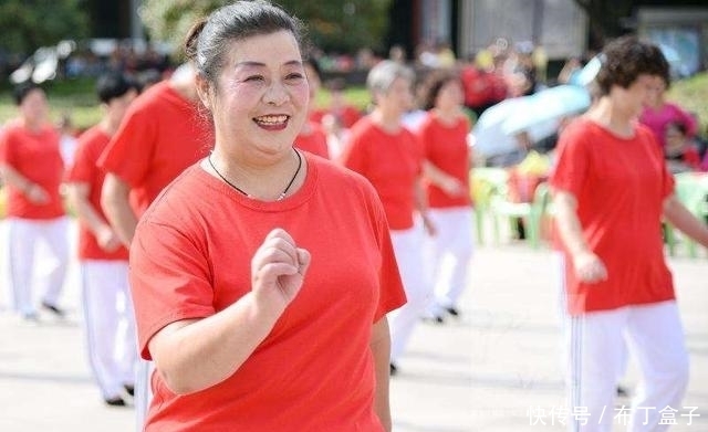  身体健康|医生劝告：为了身体健康，这4件事，即使是再困难也要一直坚持