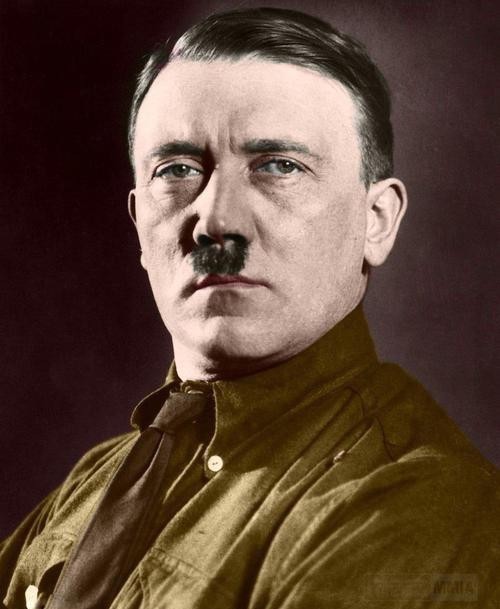 自杀|希特勒生命的最后时刻：糟糕的身体和脆弱的灵魂，使他选择了自杀