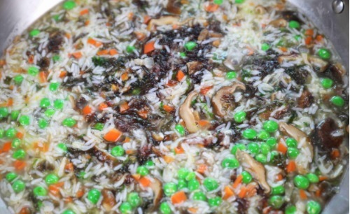 相传妈祖最爱吃的紫菜焖饭,赶紧学起来,一碗不到10元