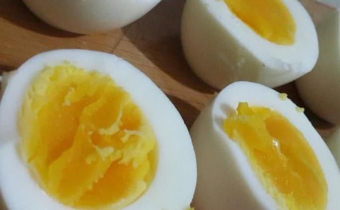 消炎药|清晨吃鸡蛋好处多,但牢记以下4大禁忌,别一错再错住进医院
