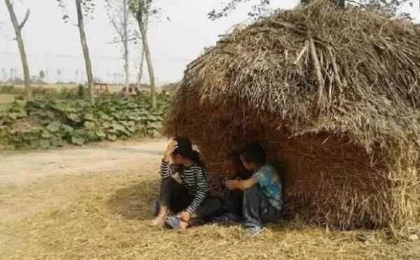 地锅|麦草垛（散文）