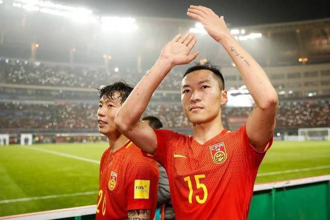 海参|吴曦的维基百科被加上“每天吃海参”:吃香喝辣没问题,但“躲球哥”真丢人