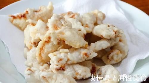 五花肉裹上淀粉糊，加一碗料汁炒，太下饭了，外皮想要更脆有窍门