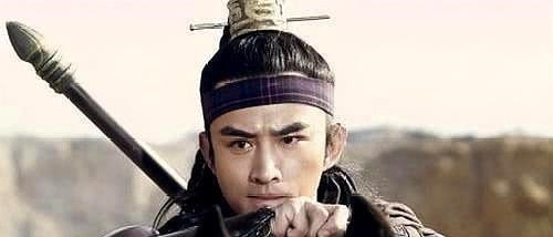 梁山@梁山八彪骑哪位好汉武艺最高杨志仅排第三，排第一到底是谁！