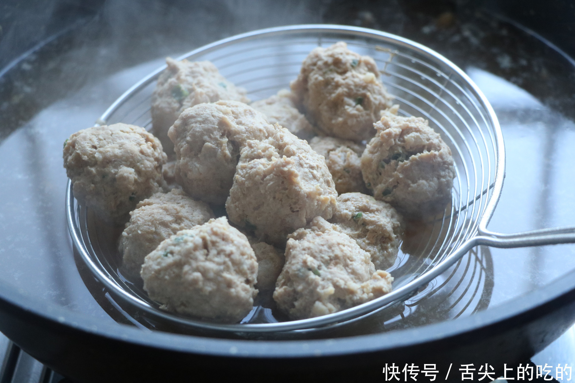 天冷了就爱这一锅炖菜，汤汁多好下饭，营养丰富，吃着全身暖和