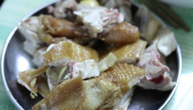 年夜饭|晒晒我家年夜饭，300块钱做了6菜1汤，8个人吃得开开心心