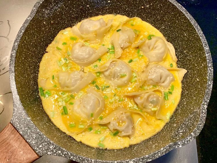 自从学会了馄饨这样做,我家一周吃3次,外焦里嫩