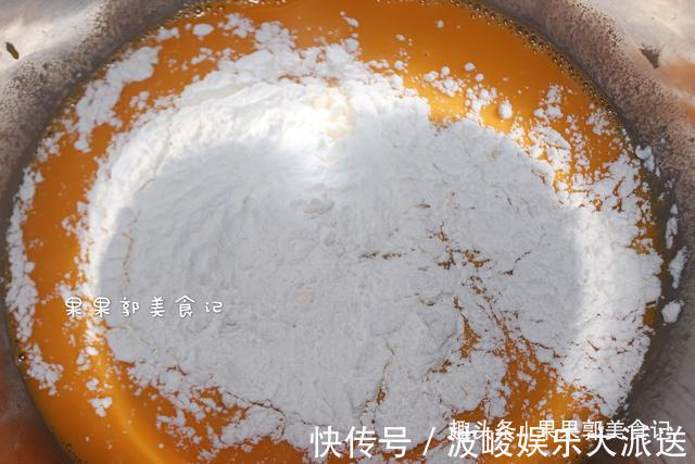 面粉里面加一盒牛奶,不炸不烤,女儿天天点名要,补钙个子蹭蹭长