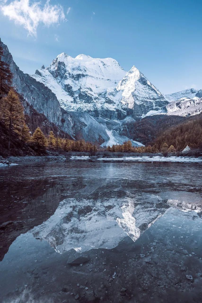 那片理想乐土|中国又一“人间天堂”爆火！左手峡谷，右手雪山！