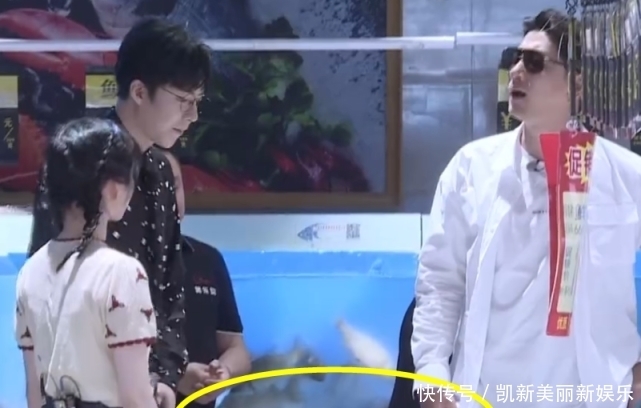 中餐廳第一個“帶資進組”的嘉賓,全程自費買食材,背景比穎寶都大