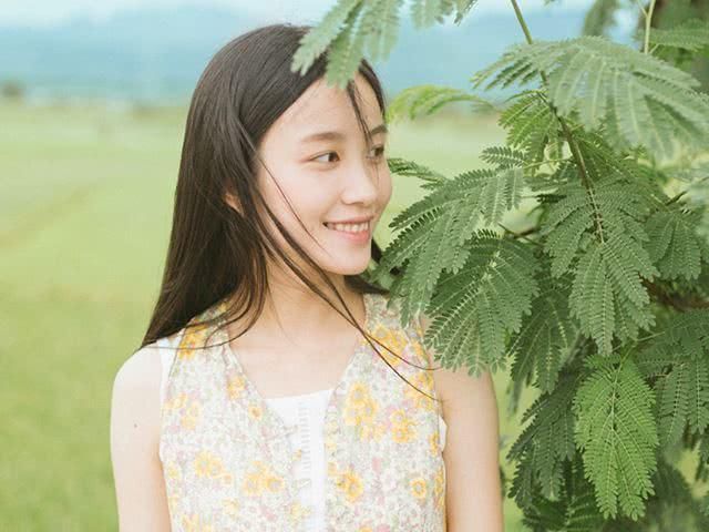 发际|女孩子3种发型留久了,“发际线”易上移,尤其第2种,可别忽视了