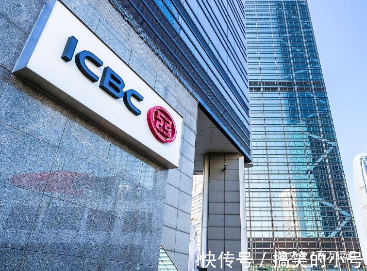 贷款买房|买房贷款30年,利息相当于一套房,银行员工不要傻傻给银行送钱