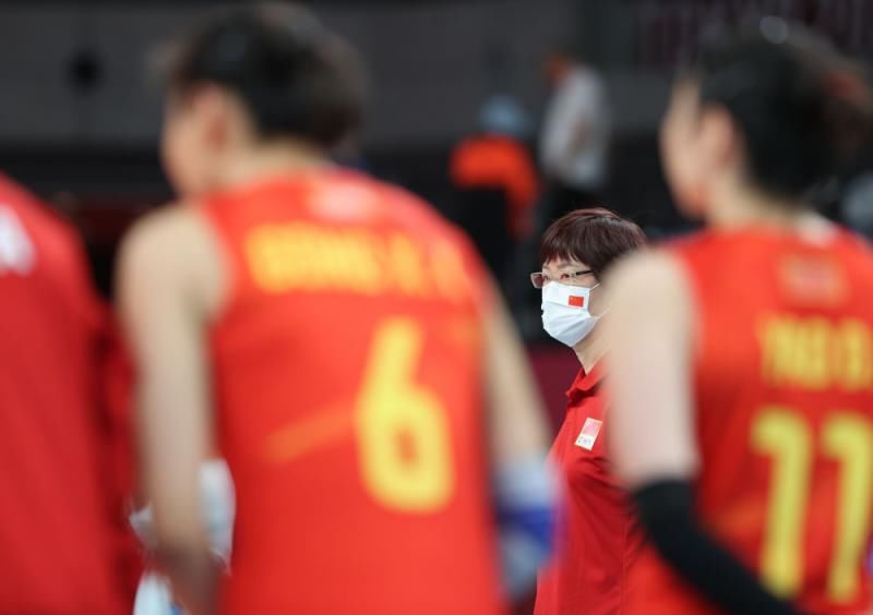 中国女排|郎平：不管是高光还是低谷 都要把自己摆在一个正确的位置