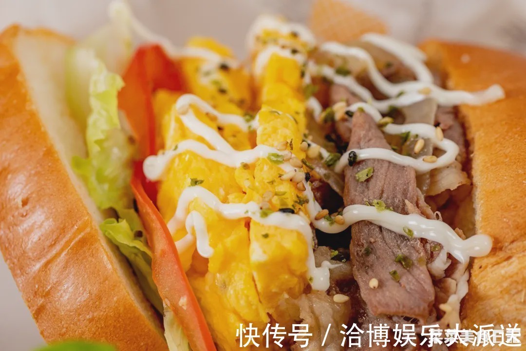 新晋网红美食！在家有个平底锅就能做，哪还用出去排队吃